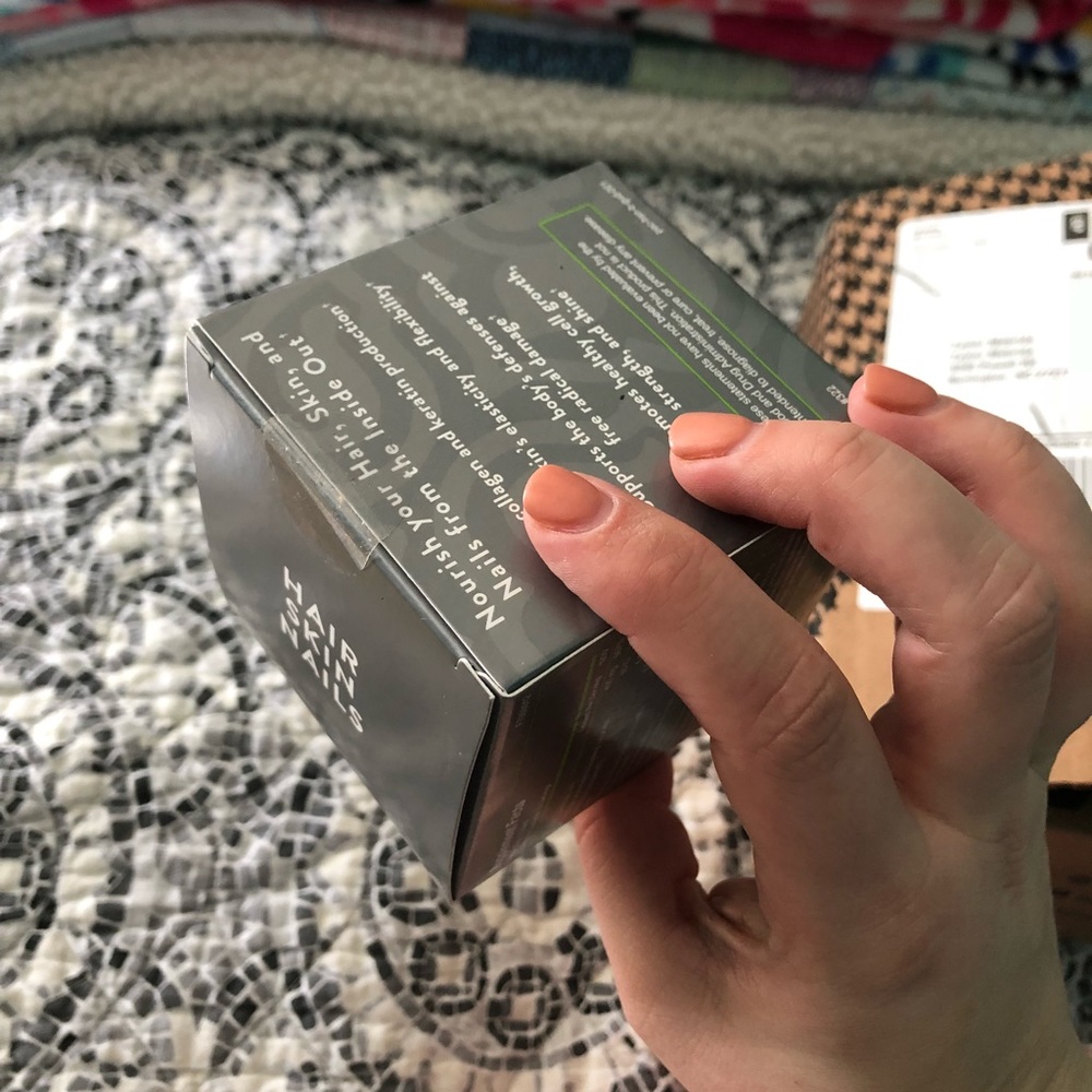 It works Hair,skin,and nails pills